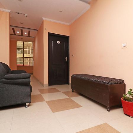 Hotel O Alpine Residency Faridabad Eksteriør billede