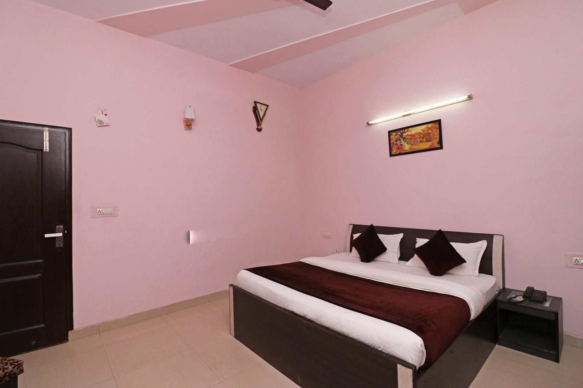 Hotel O Alpine Residency Faridabad Eksteriør billede