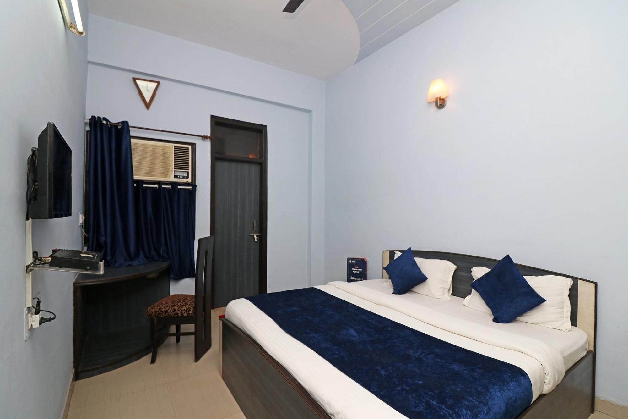 Hotel O Alpine Residency Faridabad Eksteriør billede