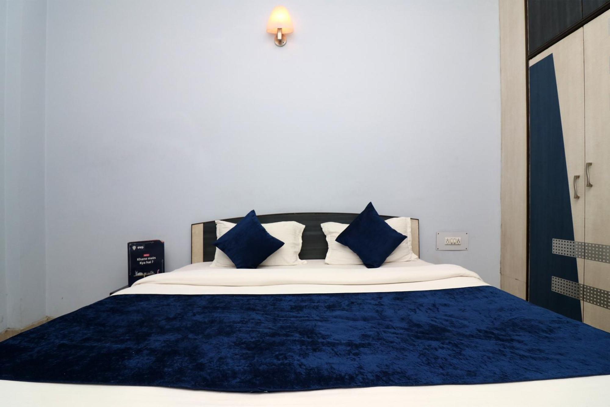 Hotel O Alpine Residency Faridabad Eksteriør billede
